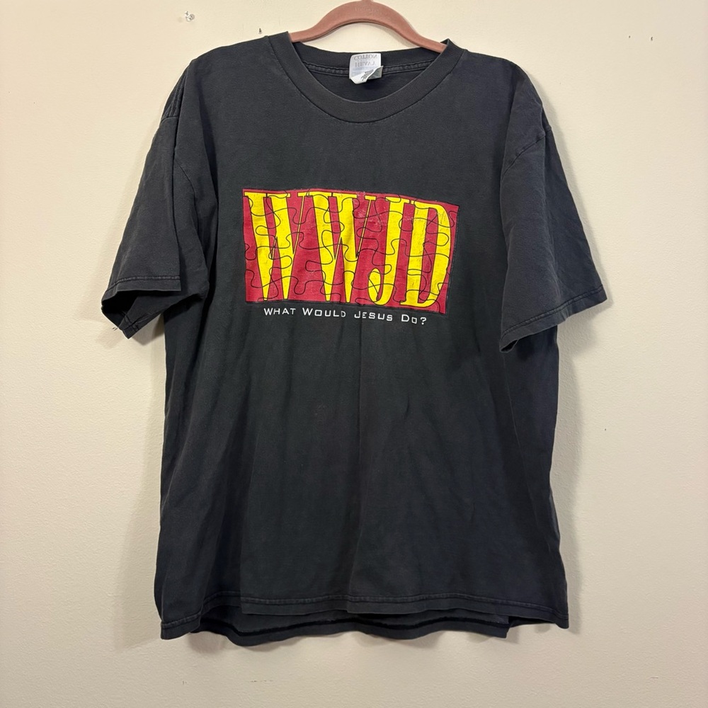 Gildan black Short Sleeve WWJD Tshirt Womens XL vintage puzzle red yellow